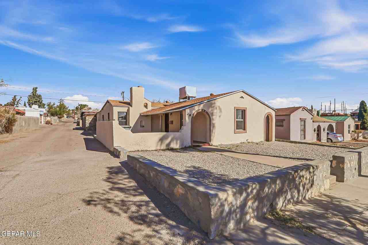 3249 Lebanon Ave - Photo 3 of 32