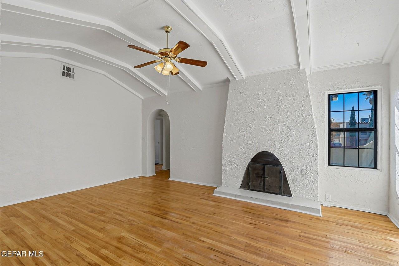 3249 Lebanon Ave - Photo 6 of 32