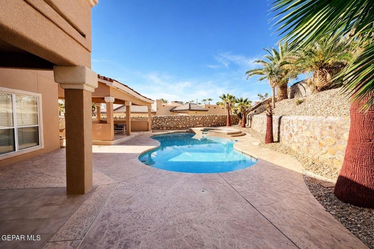 12267 Bronco Buster Ln - Photo 2 of 26