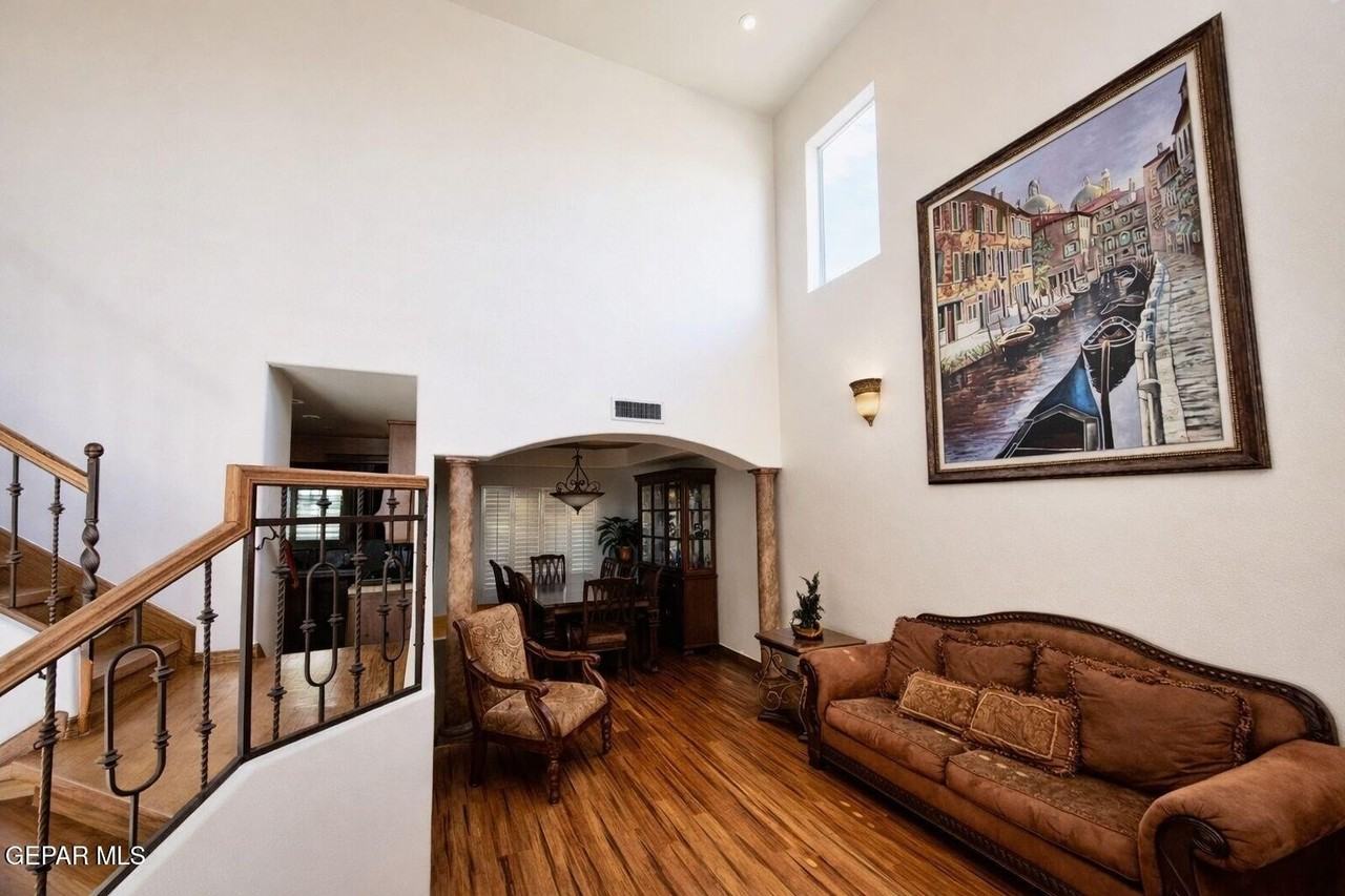 12267 Bronco Buster Ln - Photo 6 of 26