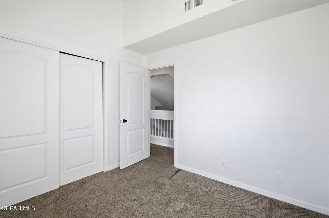 3272 Urbici Soler Dr - Photo 5 of 16