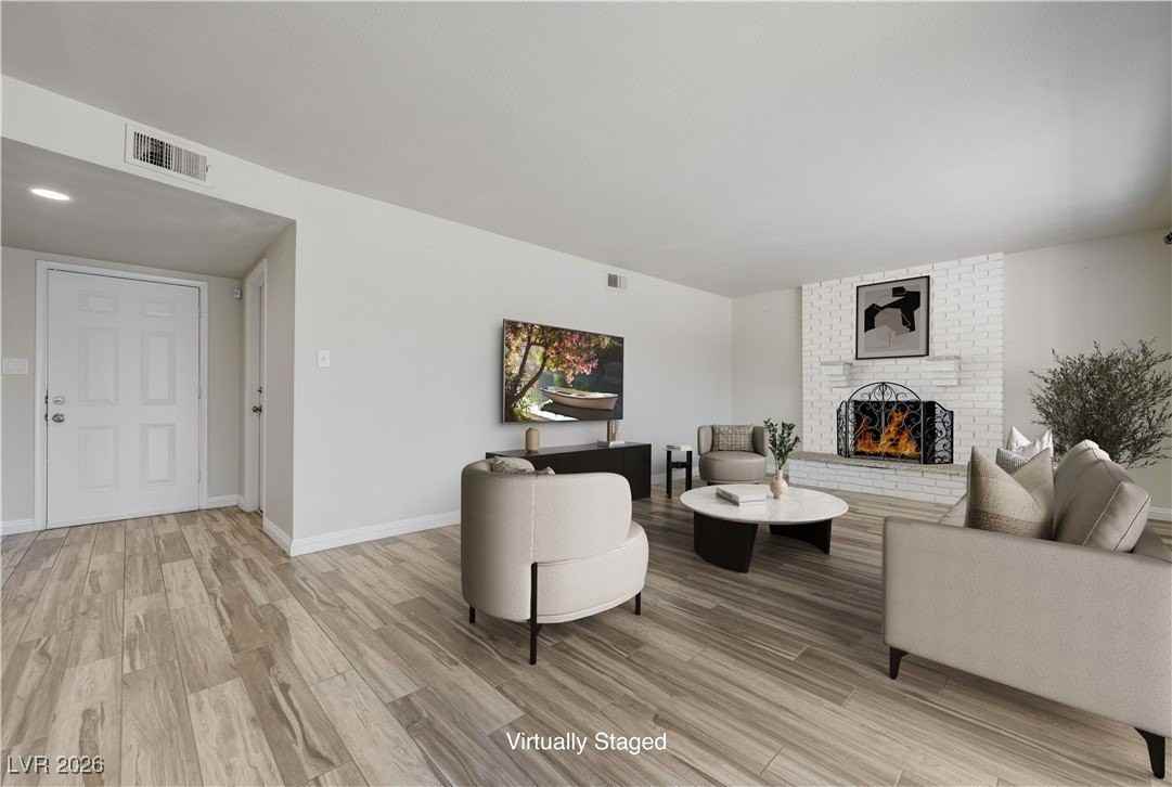 5301 Westleigh Ave - Photo 7 of 33