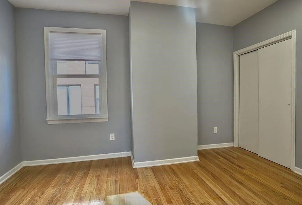 146 Clarke Ave #2ndFL - Photo 7 of 17