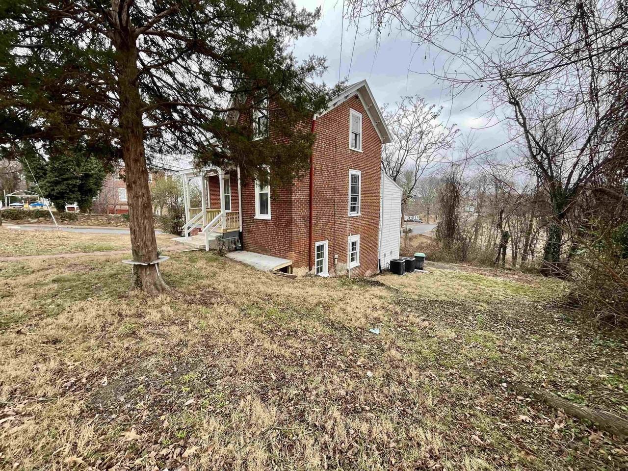 500 Ridge St #A - Photo 3 of 29