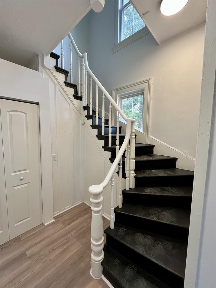 500 Ridge St #A - Photo 7 of 29