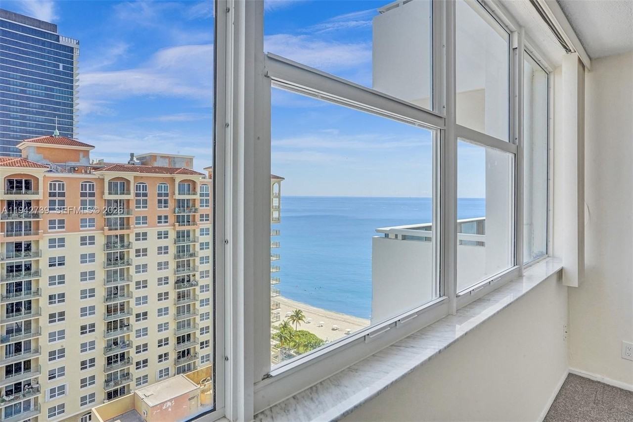 3140 S Ocean Dr #1909