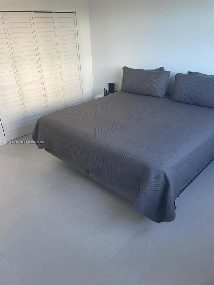 1401 S Ocean Dr #302 - Photo 6 of 15