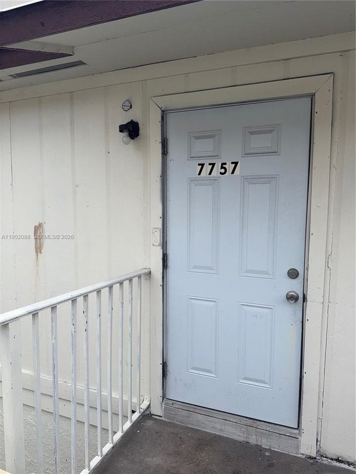 7753 Tam Oshanter Blvd #7757