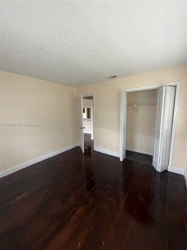 7753 Tam Oshanter Blvd #7757 - Photo 7 of 11