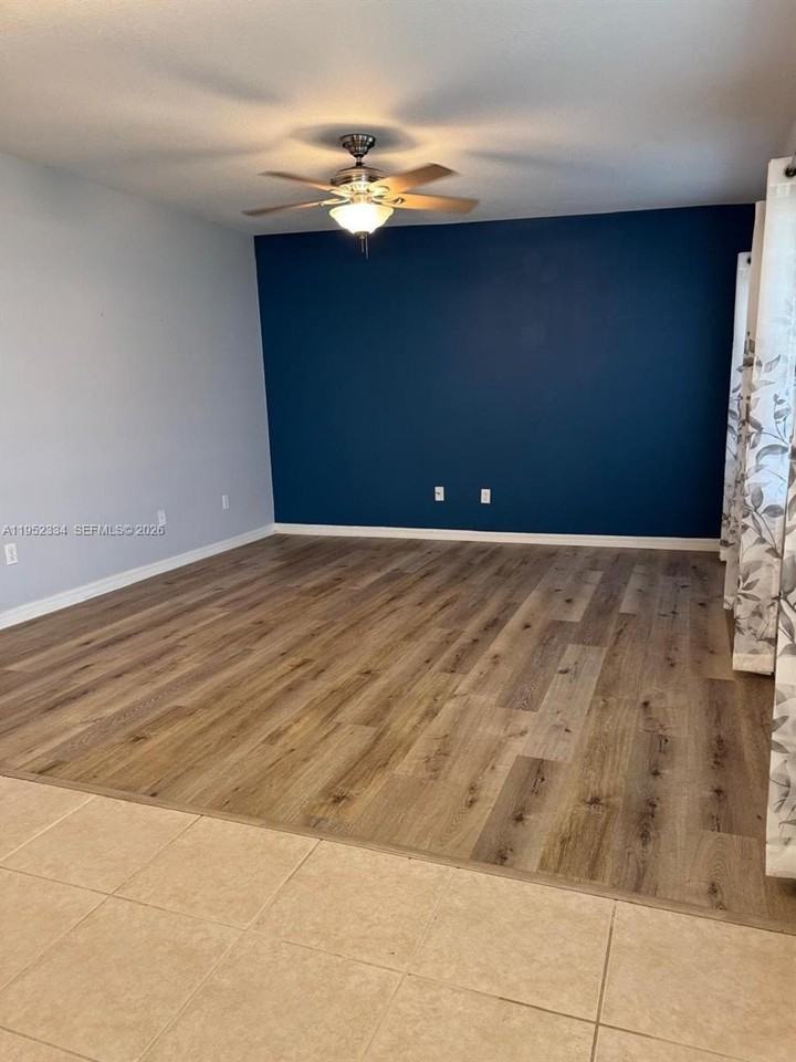 910 Sw Airoso Blvd - Photo 5 of 13