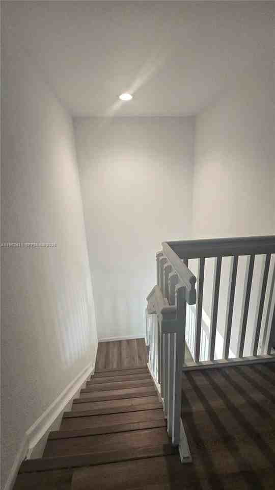 1523 Se 24th Ct #236 - Photo 6 of 14