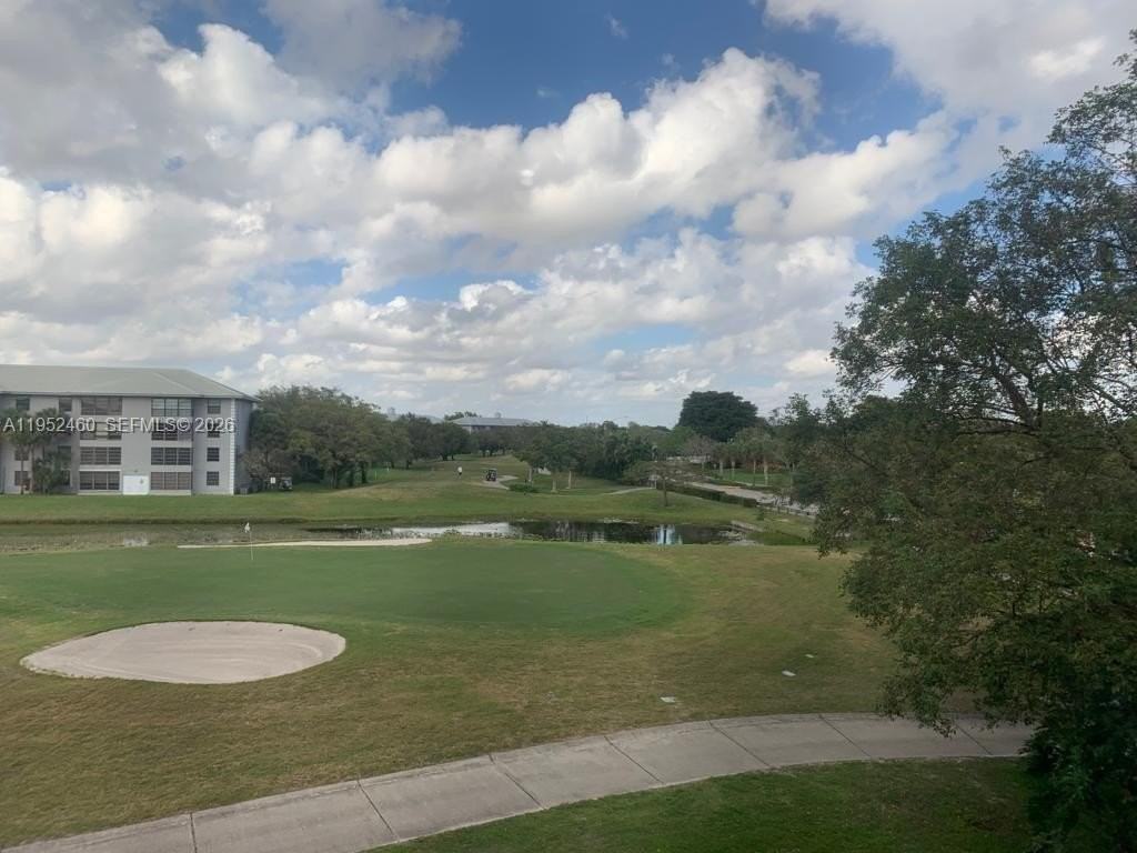 1703 Whitehall Dr #306 - Photo 6 of 18