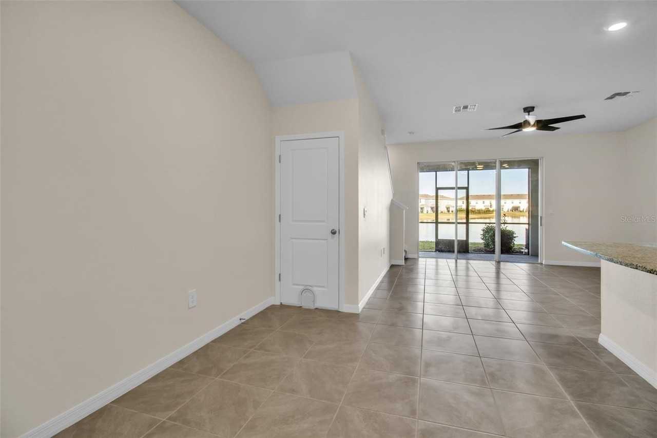 17519 Crescent Moon Loop - Photo 5 of 50