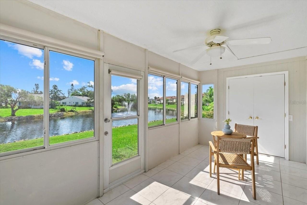 4852 Independence Dr - Photo 7 of 16