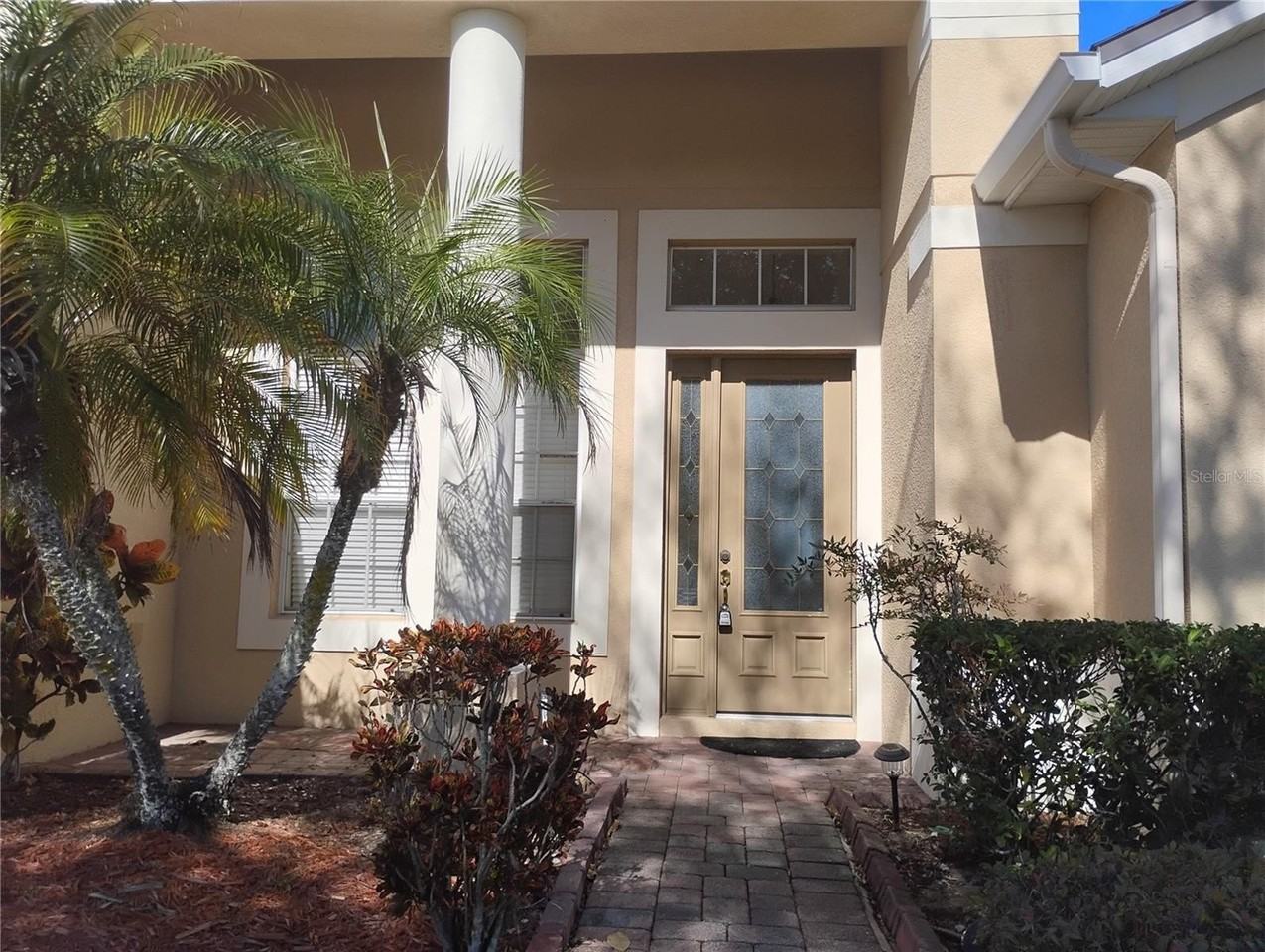 626 Alexandria Place Dr - Photo 2 of 30