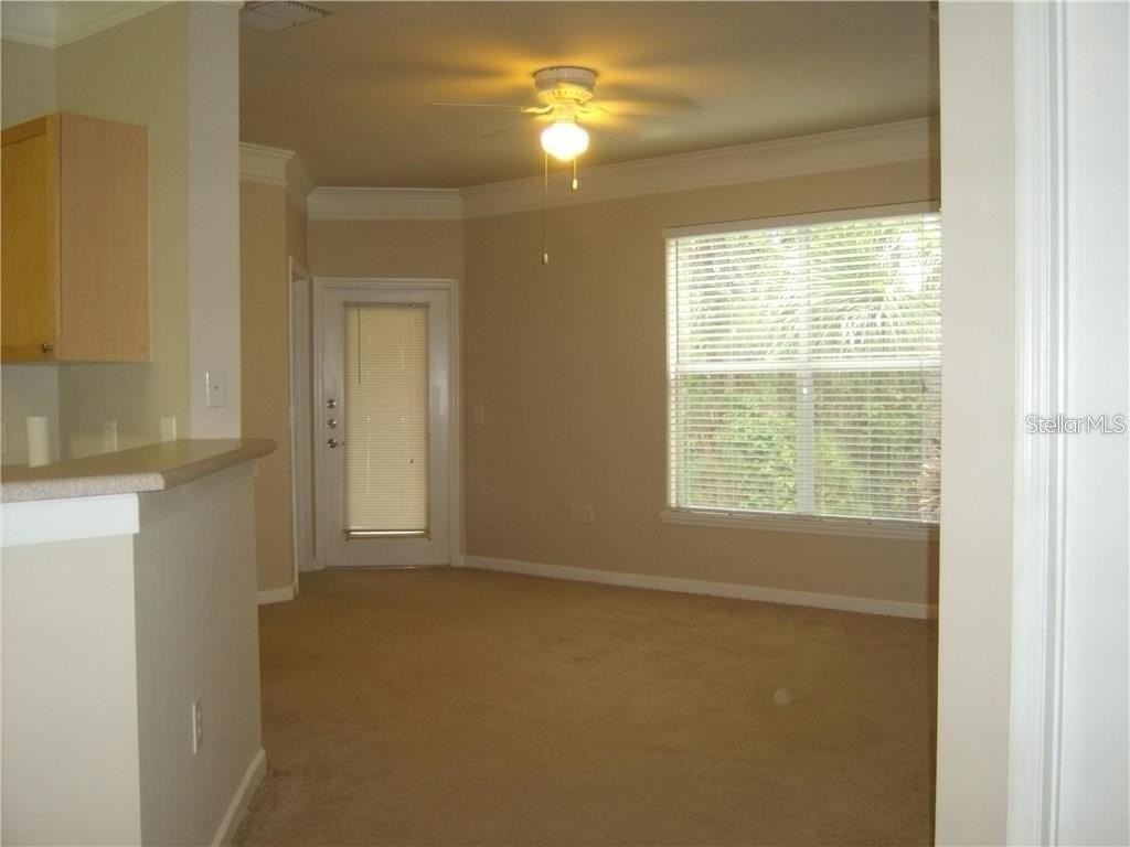 8818 Villa View Cir #204 - Photo 6 of 17