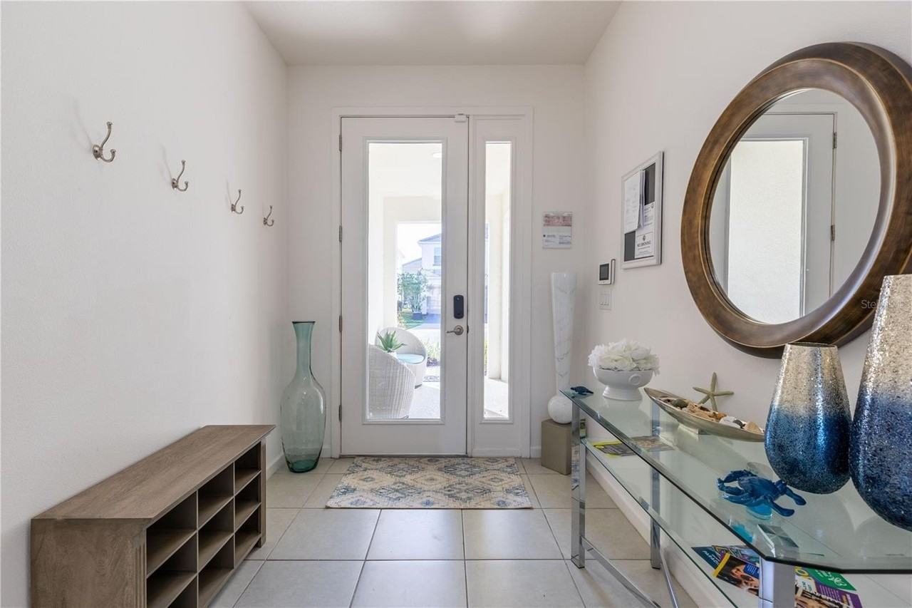 2623 Calistoga Ave - Photo 4 of 28