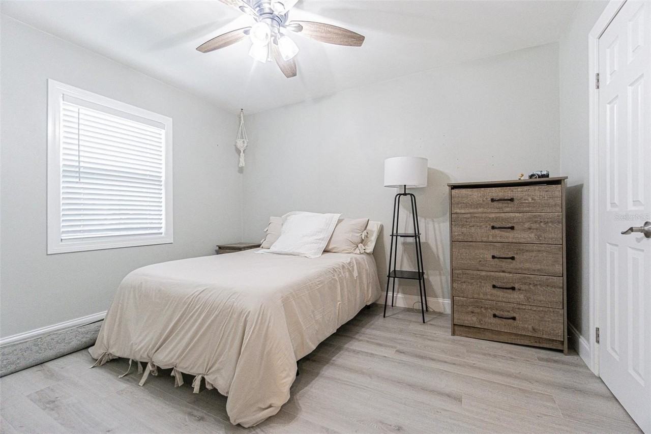 701 W Henry Ave - Photo 4 of 29