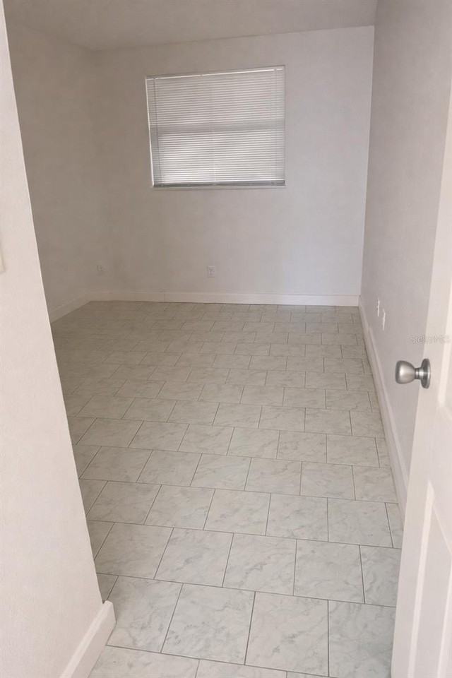 5622 River Rd - Photo 5 of 6