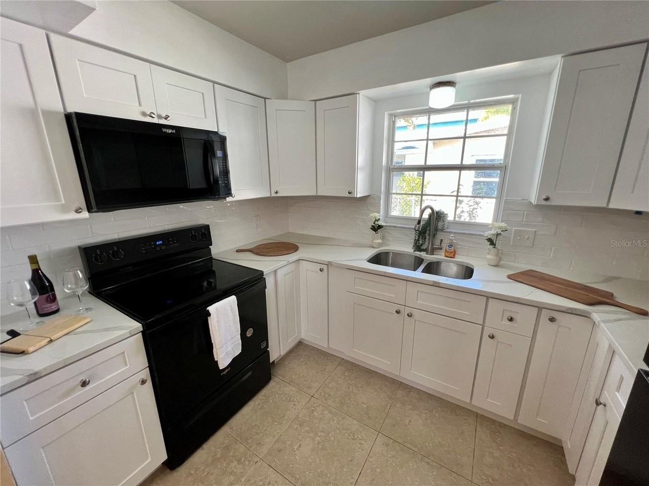 11315 3rd St E - Photo 6 of 45