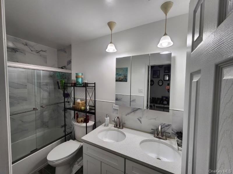 1568 216th St Unit 1 #1 - Photo 3 of 4