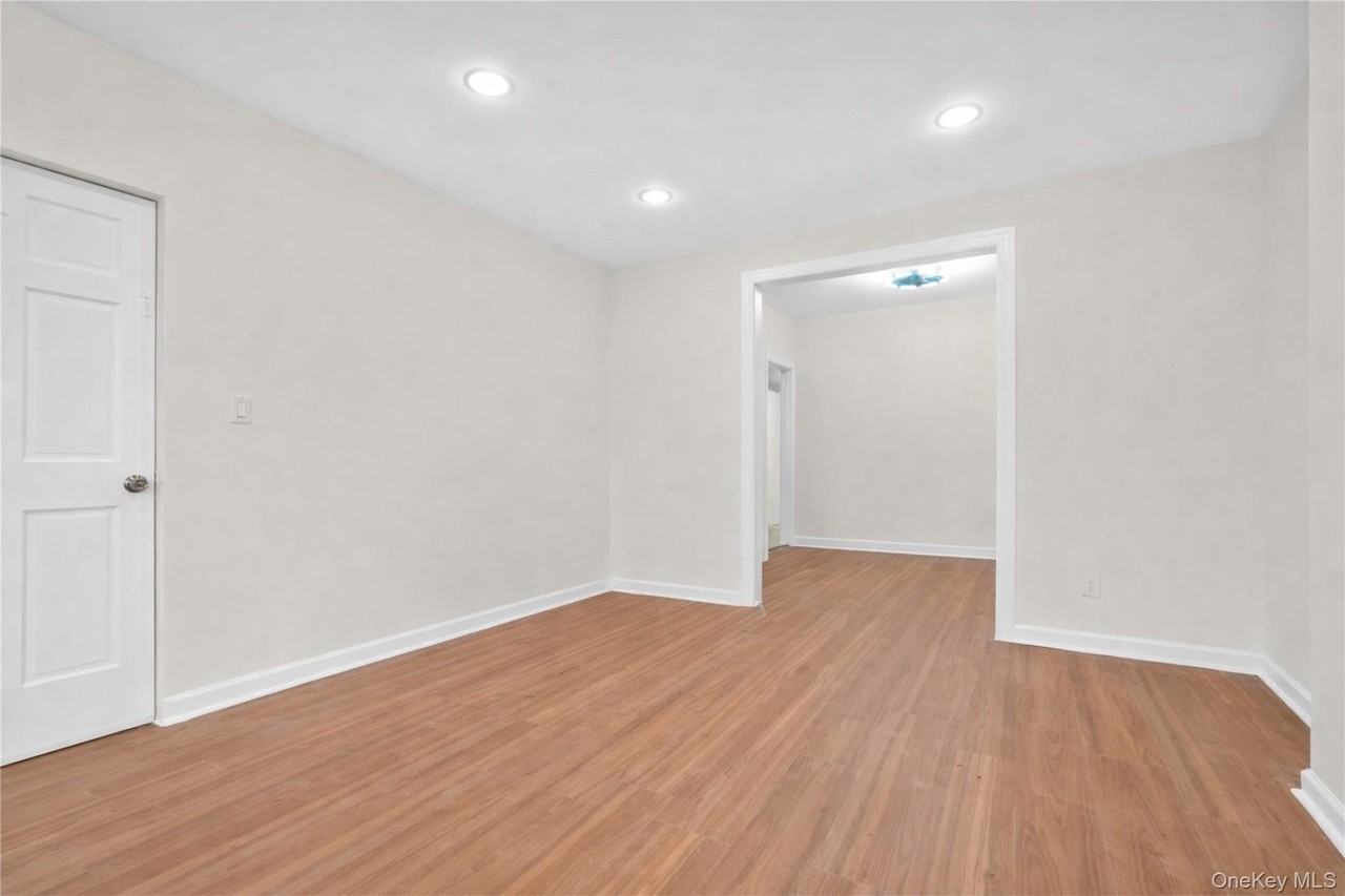 12316 Hillside Ave 1st Fl #1stFL - Photo 4 of 19