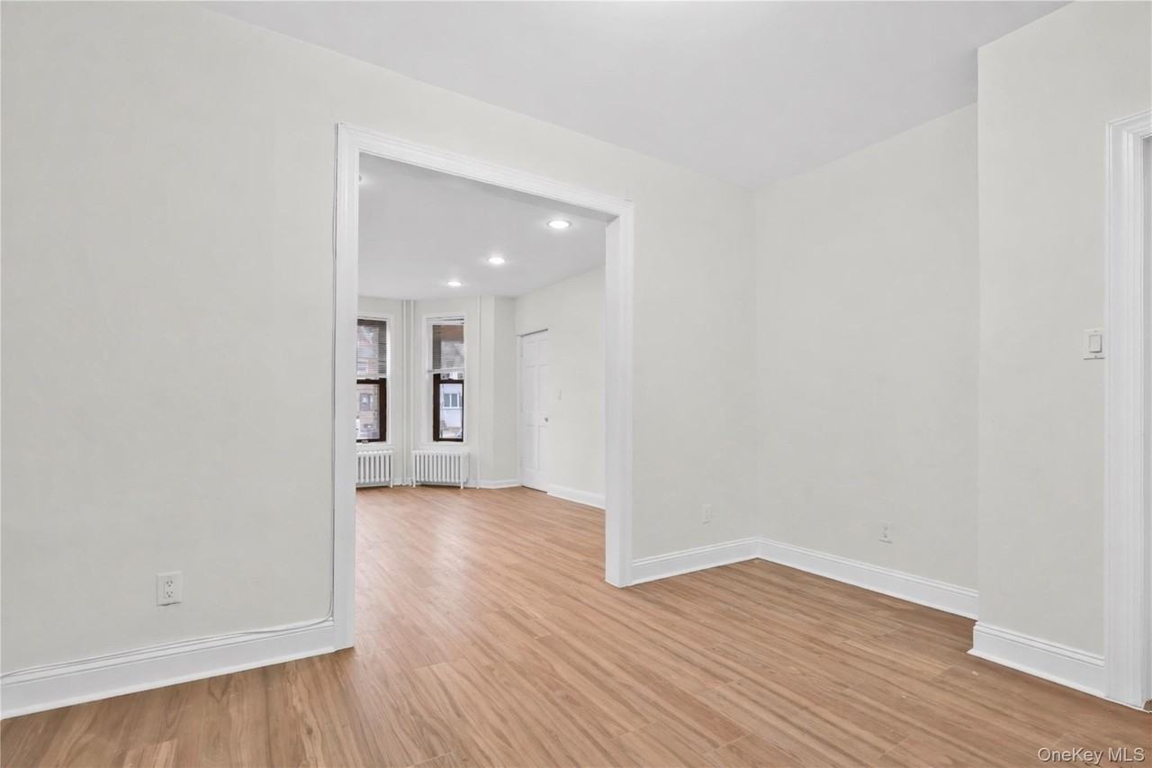 12316 Hillside Ave 1st Fl #1stFL - Photo 5 of 19
