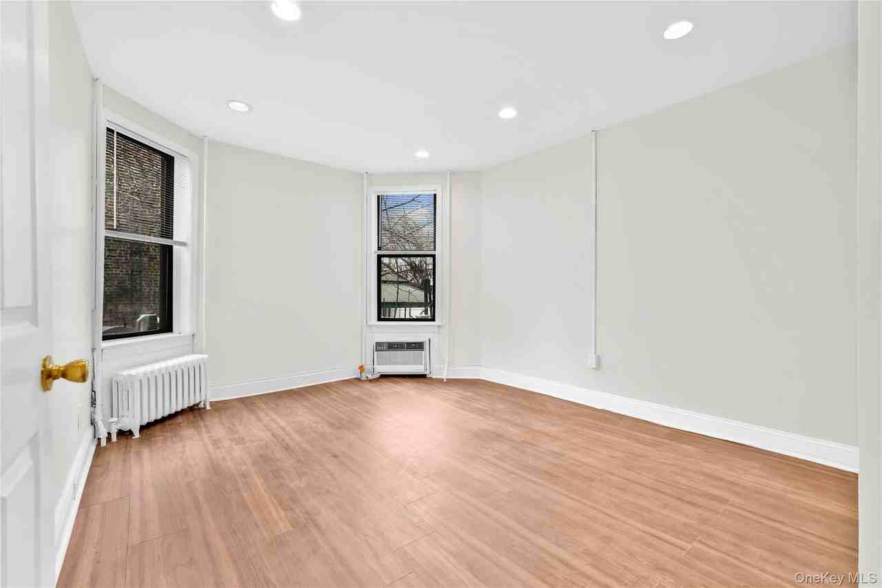 12316 Hillside Ave 1st Fl #1stFL - Photo 7 of 19