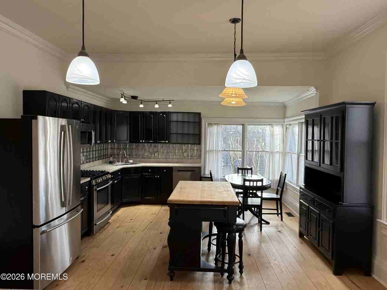 25 Monmouth Rd Apt 3 #3 - Photo 7 of 22