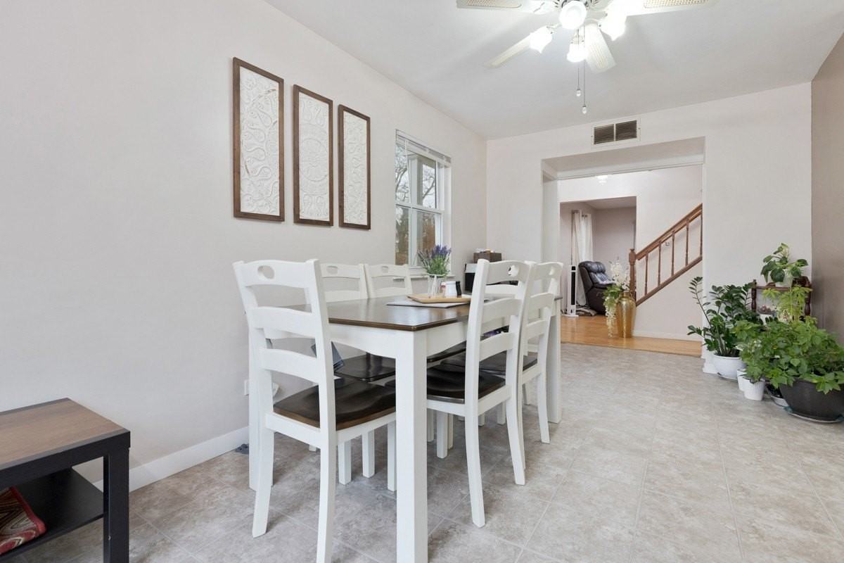 818 Dunbar Ct - Photo 5 of 26