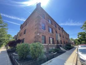 2543 W Iowa St Apt 3 #3 - Photo 1 of 1