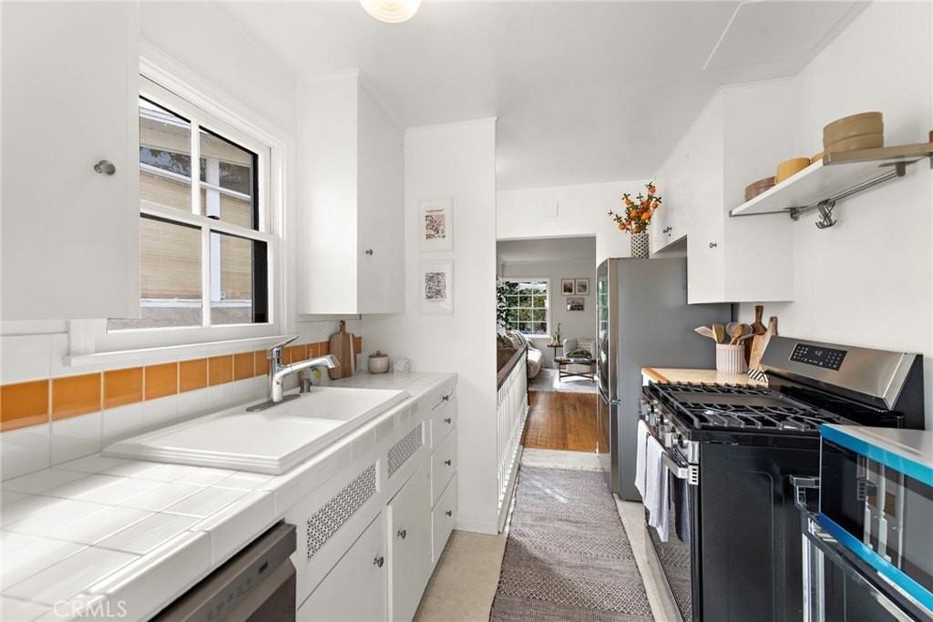 189 Lower Cliff Dr - Photo 6 of 23