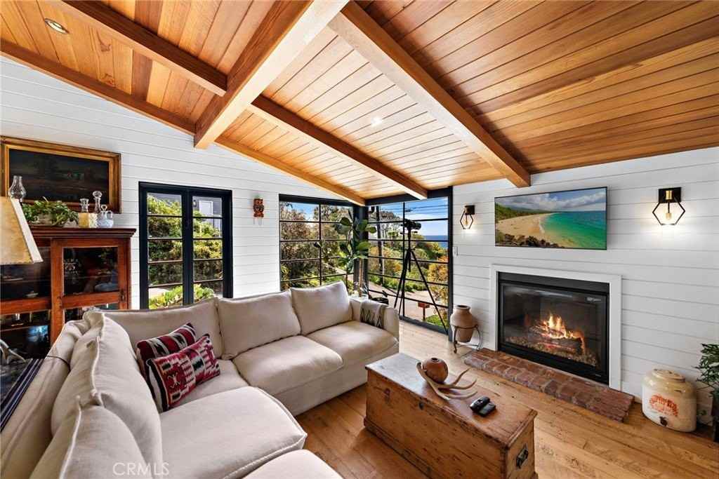 31793 5th Ave - Photo 7 of 33