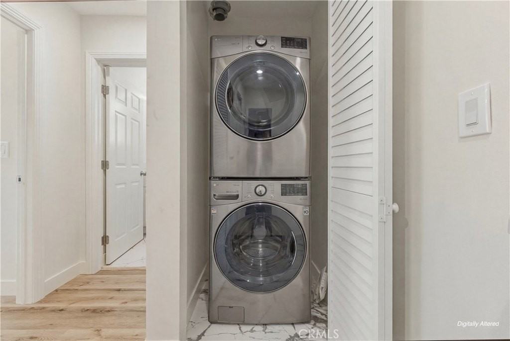 1916 Cedar Ave #A - Photo 5 of 28