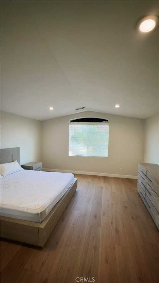 8220 Chamberlain Ln - Photo 7 of 19