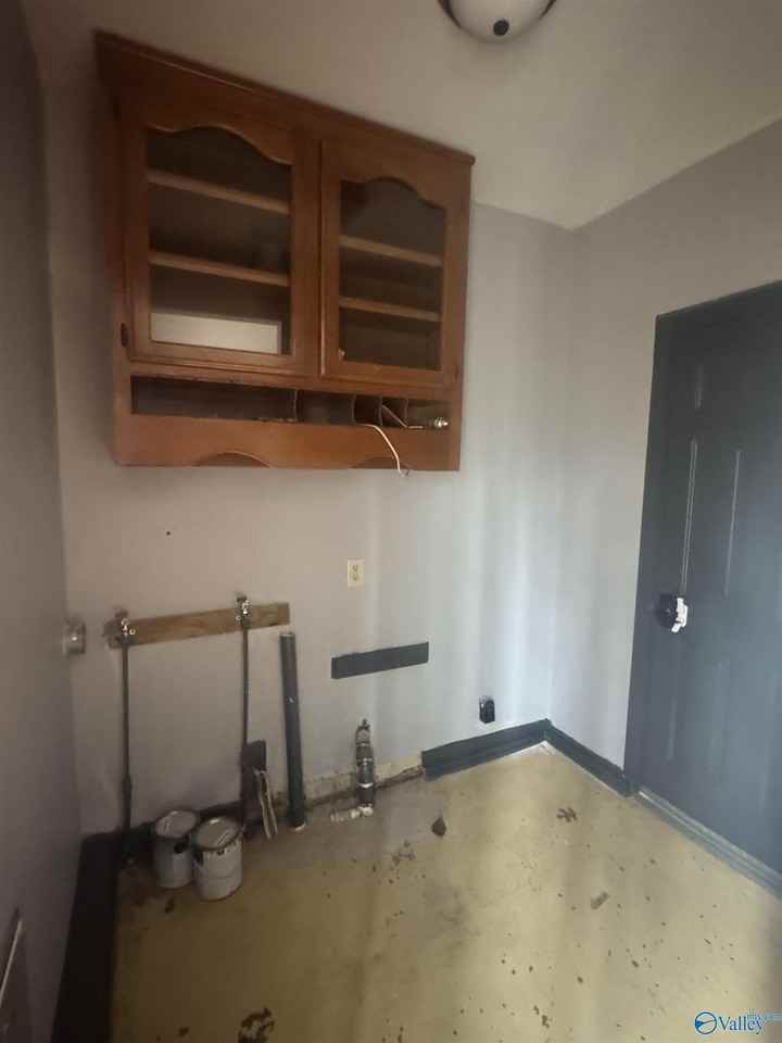 9527 Hemlock Dr Se - Photo 7 of 33