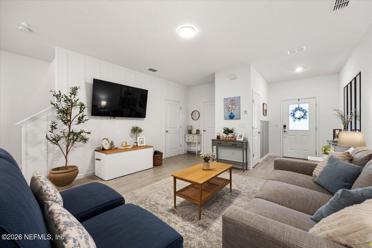 90 Carmella Ct - Photo 7 of 42