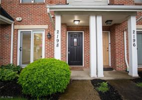 featured image of 2198 Noble Rd