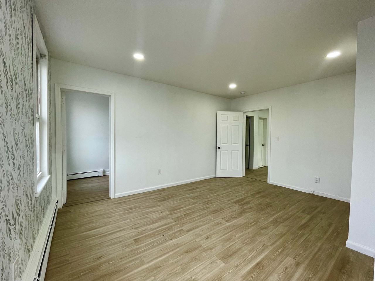 158 Seaview Ave #2 - Photo 5 of 18