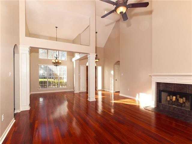 143 Woodcrest Dr - Photo 6 of 15