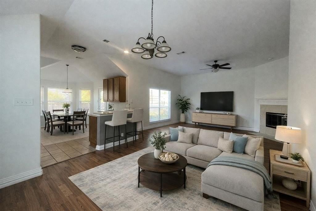 8416 Sonnet Dr - Photo 2 of 16