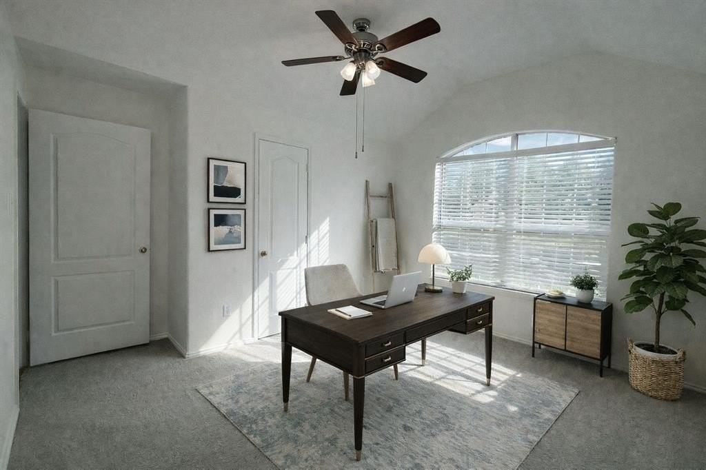 8416 Sonnet Dr - Photo 3 of 16