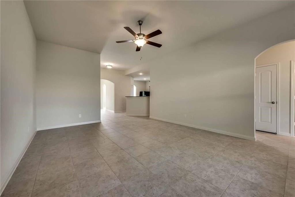 4720 Merchant Trl - Photo 3 of 13