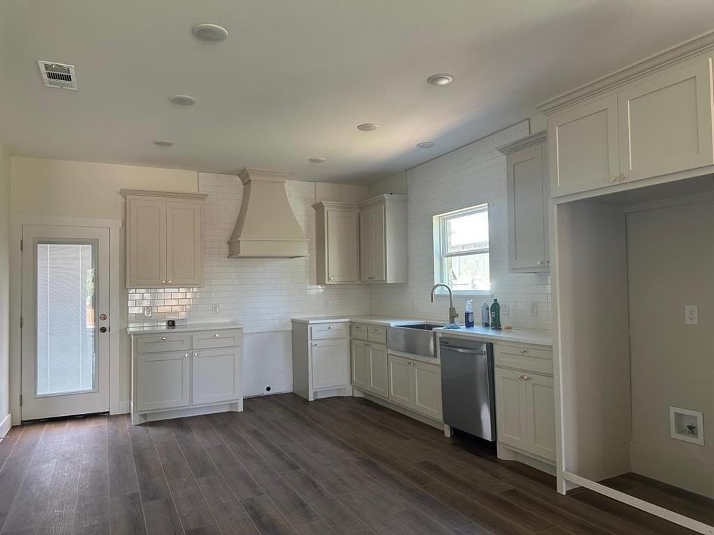 505 N Wilhite St - Photo 7 of 11