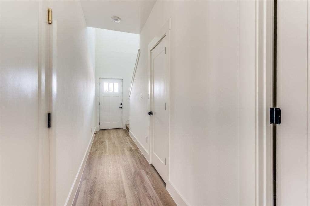 1224 Elva Warren St - Photo 2 of 28