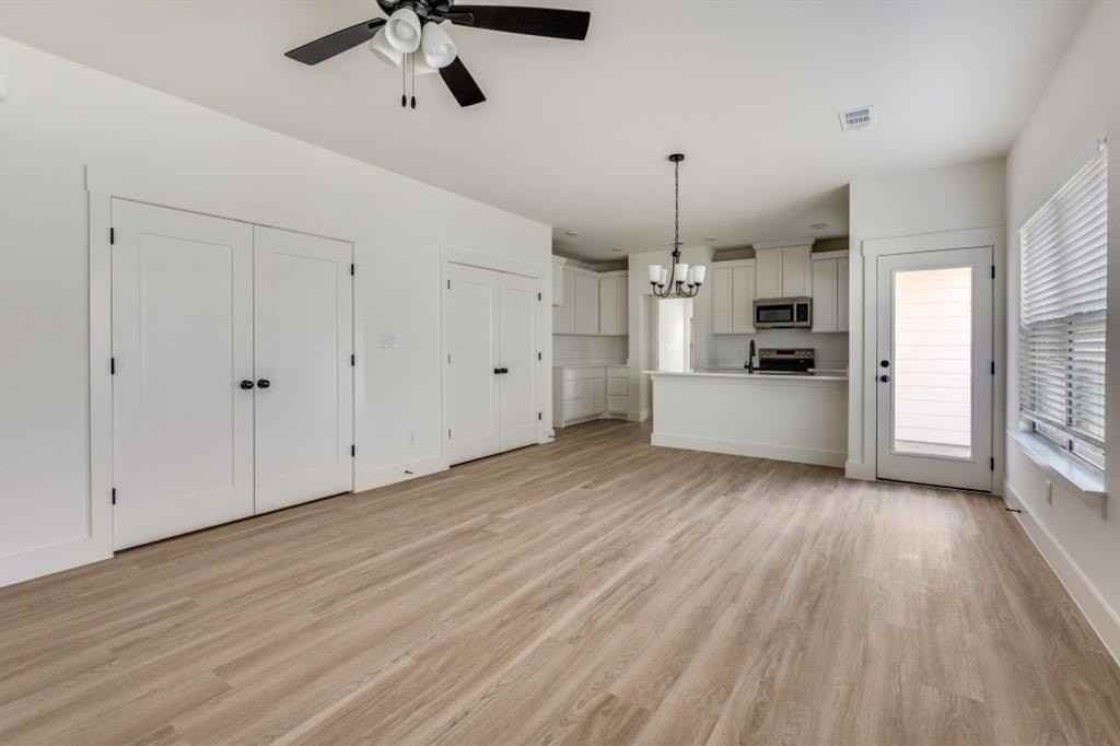 1224 Elva Warren St - Photo 7 of 28