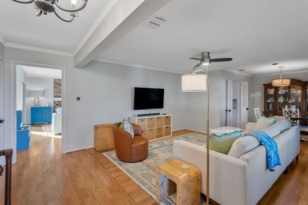 1227 Cherrywood Dr - Photo 3 of 28