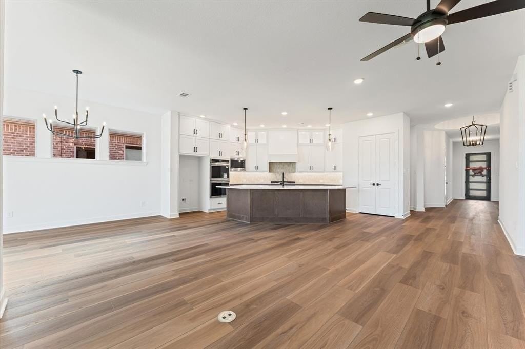 355 Wild Fork Ct - Photo 6 of 39