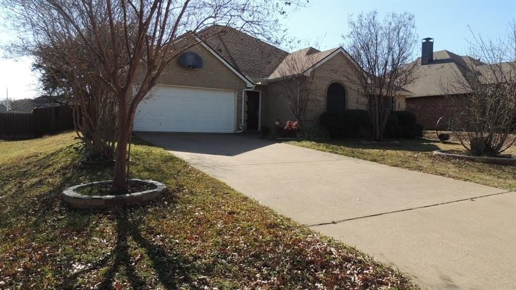 2521 Coffey Dr - Photo 6 of 34