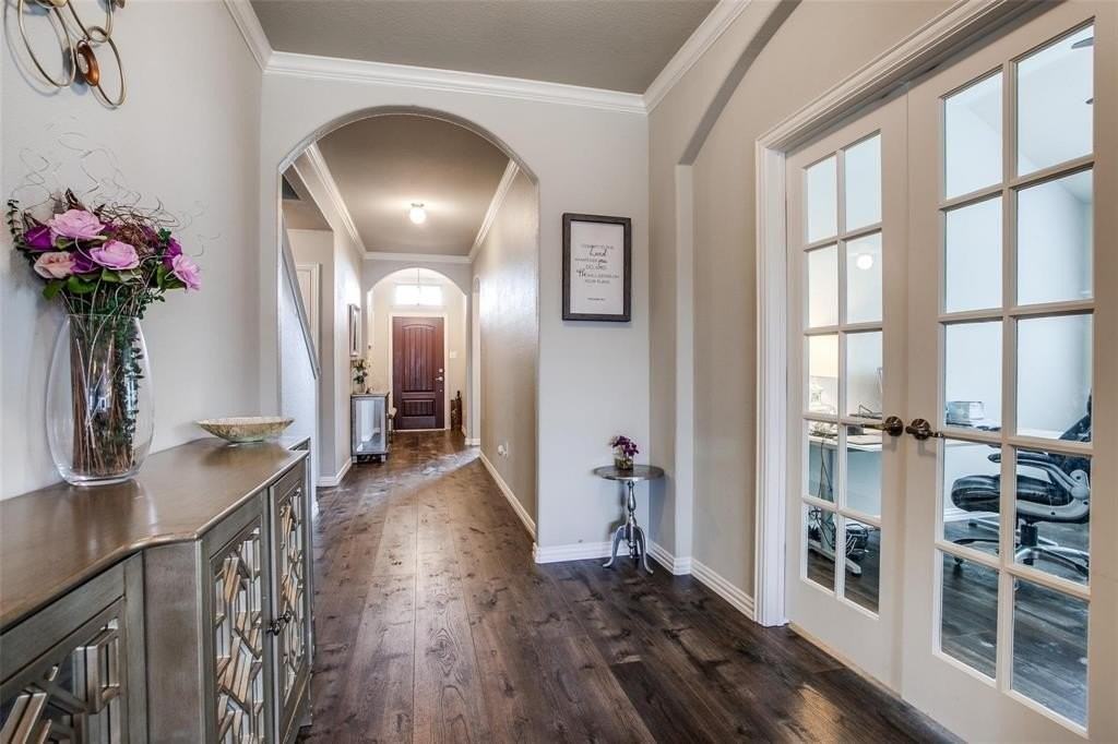 625 Pollyann Trl - Photo 3 of 17